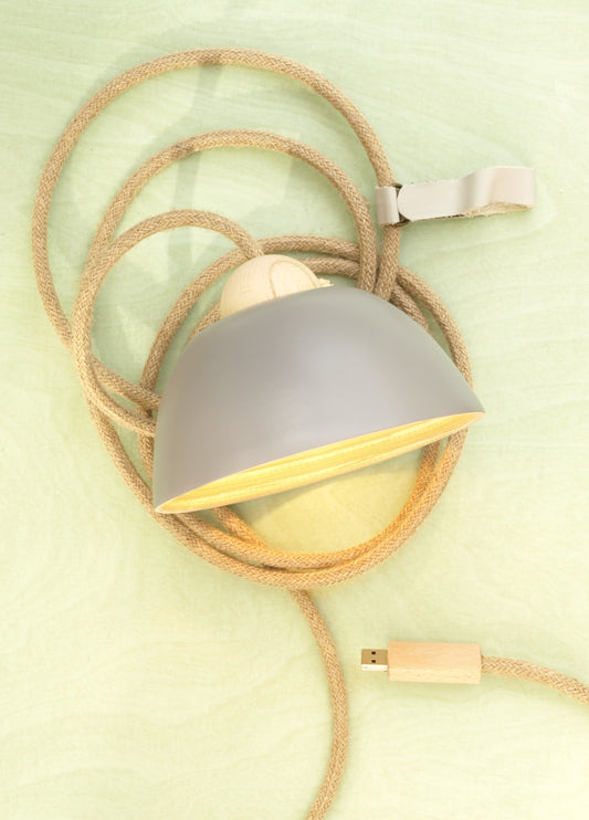 HYGGE-Licht Bambus-Grau USB-Hängeleuchte (Campervan/Balkon/Terrasse/Zelt)